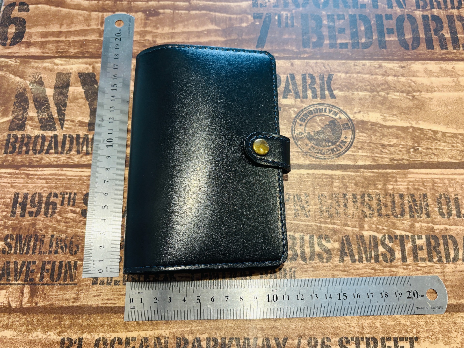 新作情報 :: SNAKER-handicraft-革製品専門店 ランドセルリメイク工房